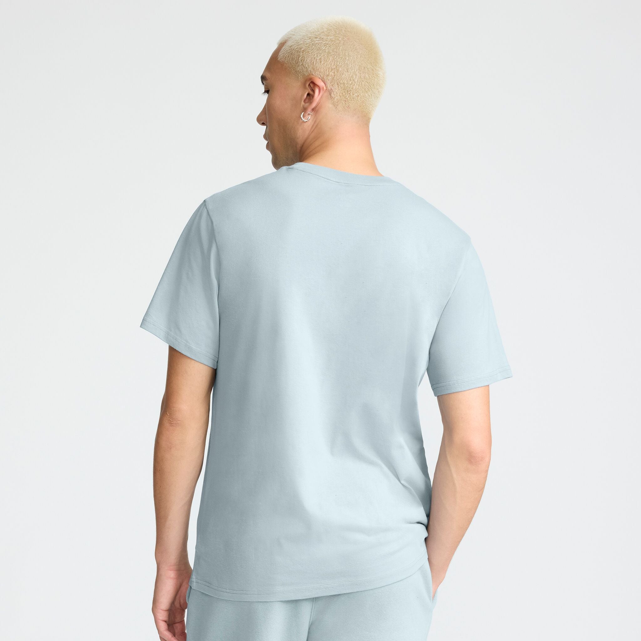 Classic T-Shirt. C Logo - Image 4