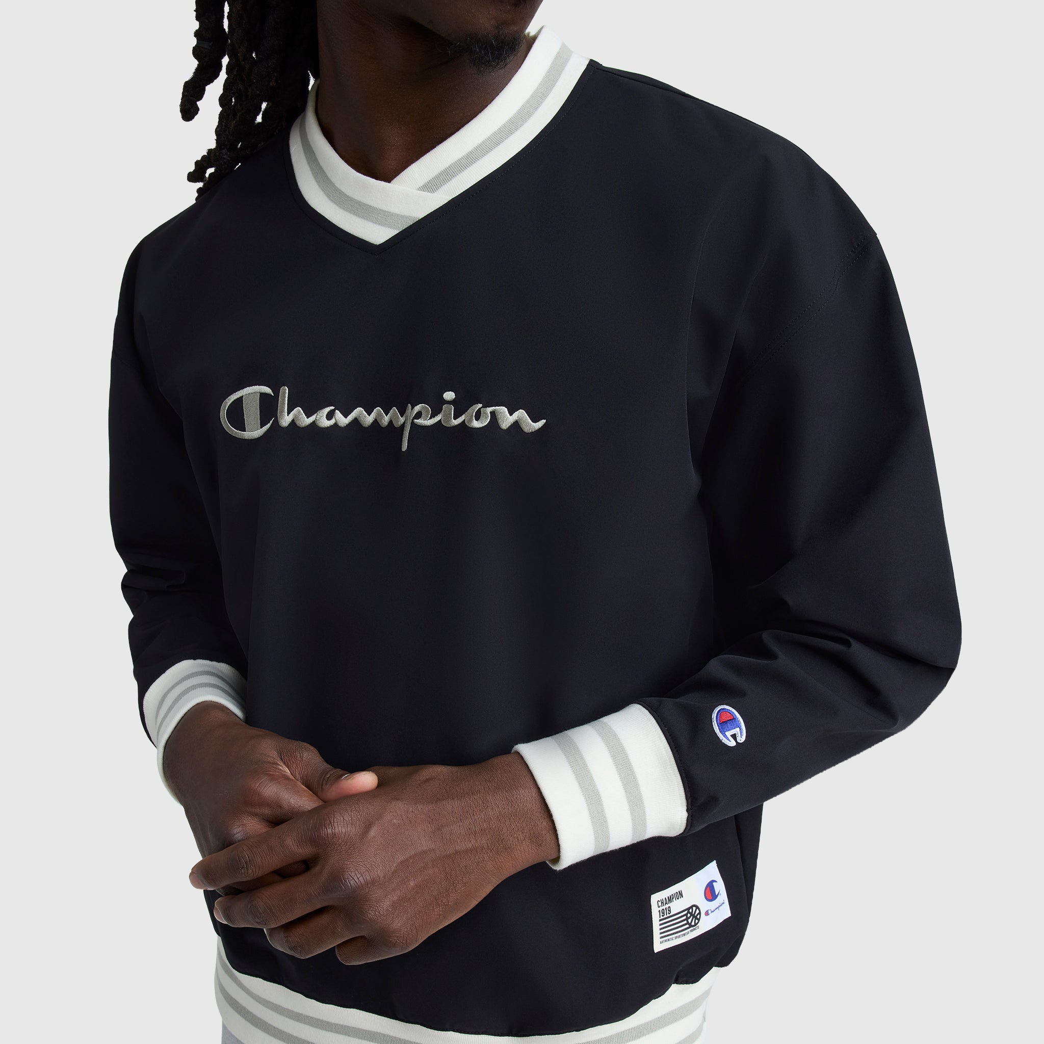 Gridiron V-Neck Pullover. C Logo - Image 4