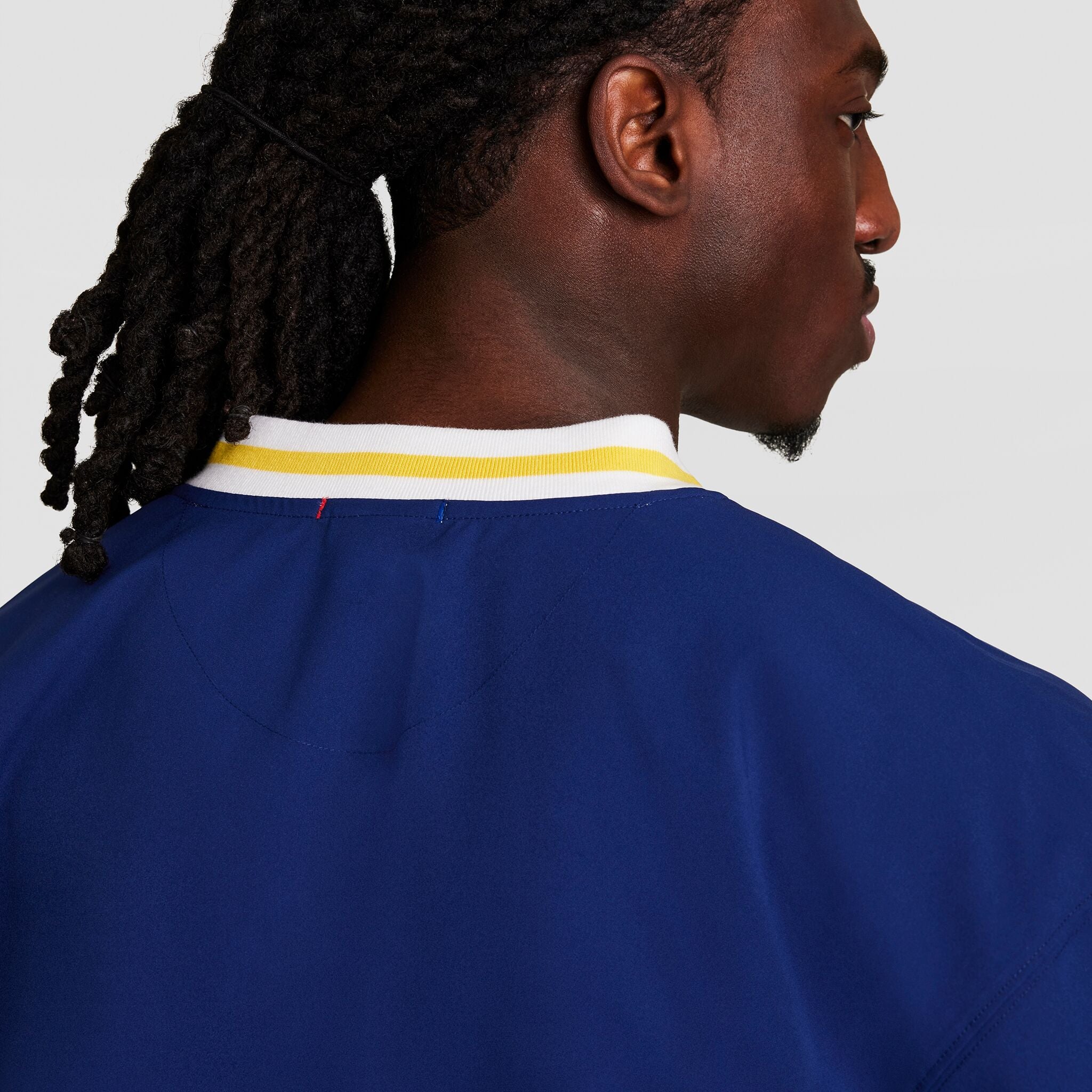 Gridiron V-Neck Pullover. C Logo - Image 6