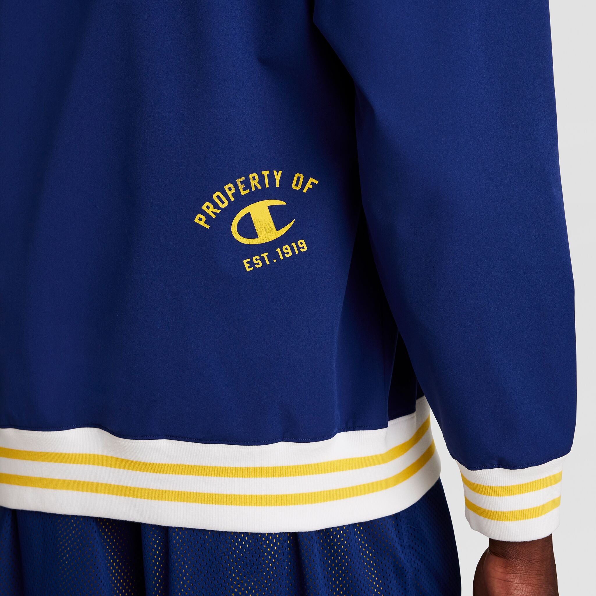 Gridiron V-Neck Pullover. C Logo - Image 4