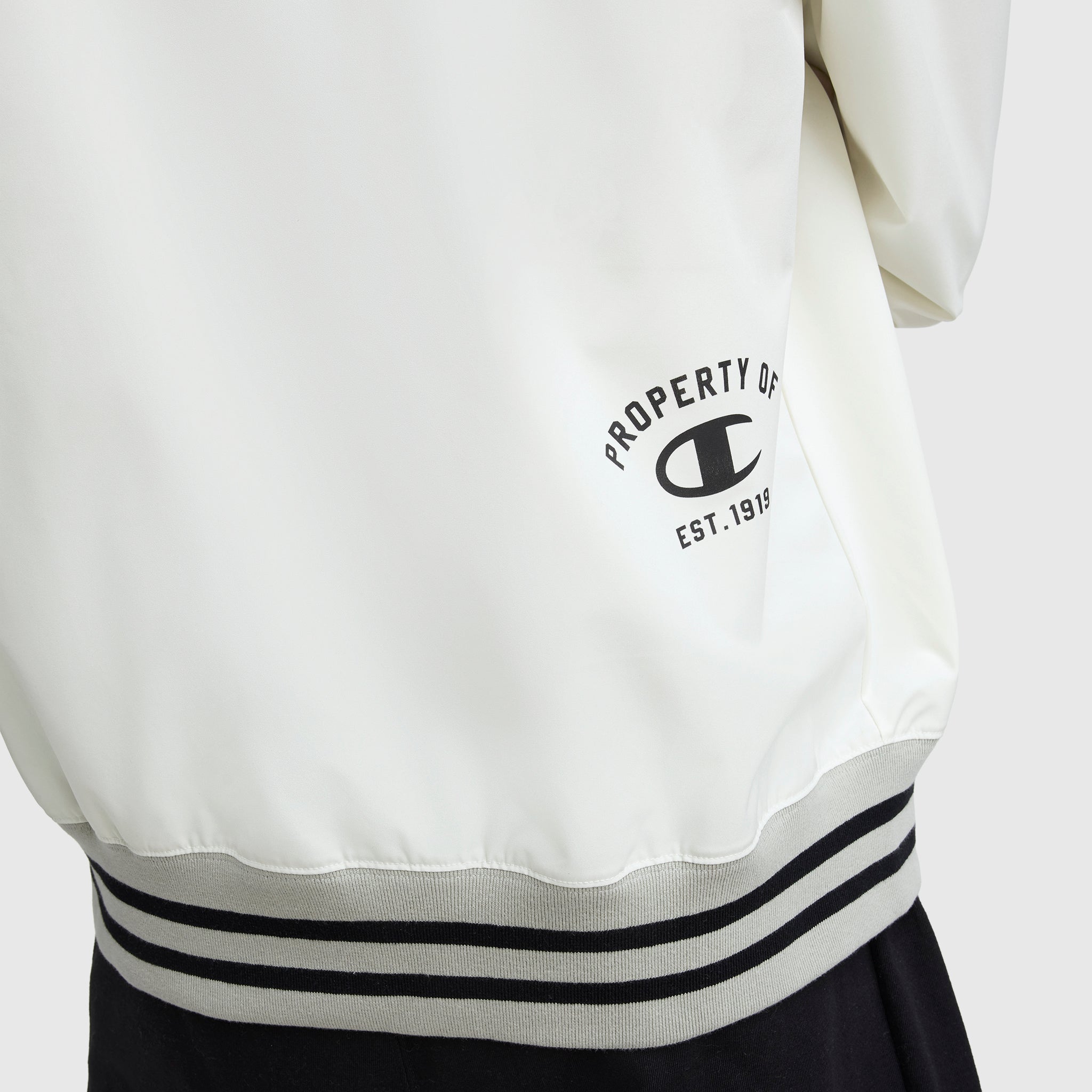 Gridiron V-Neck Pullover. C Logo - Image 4