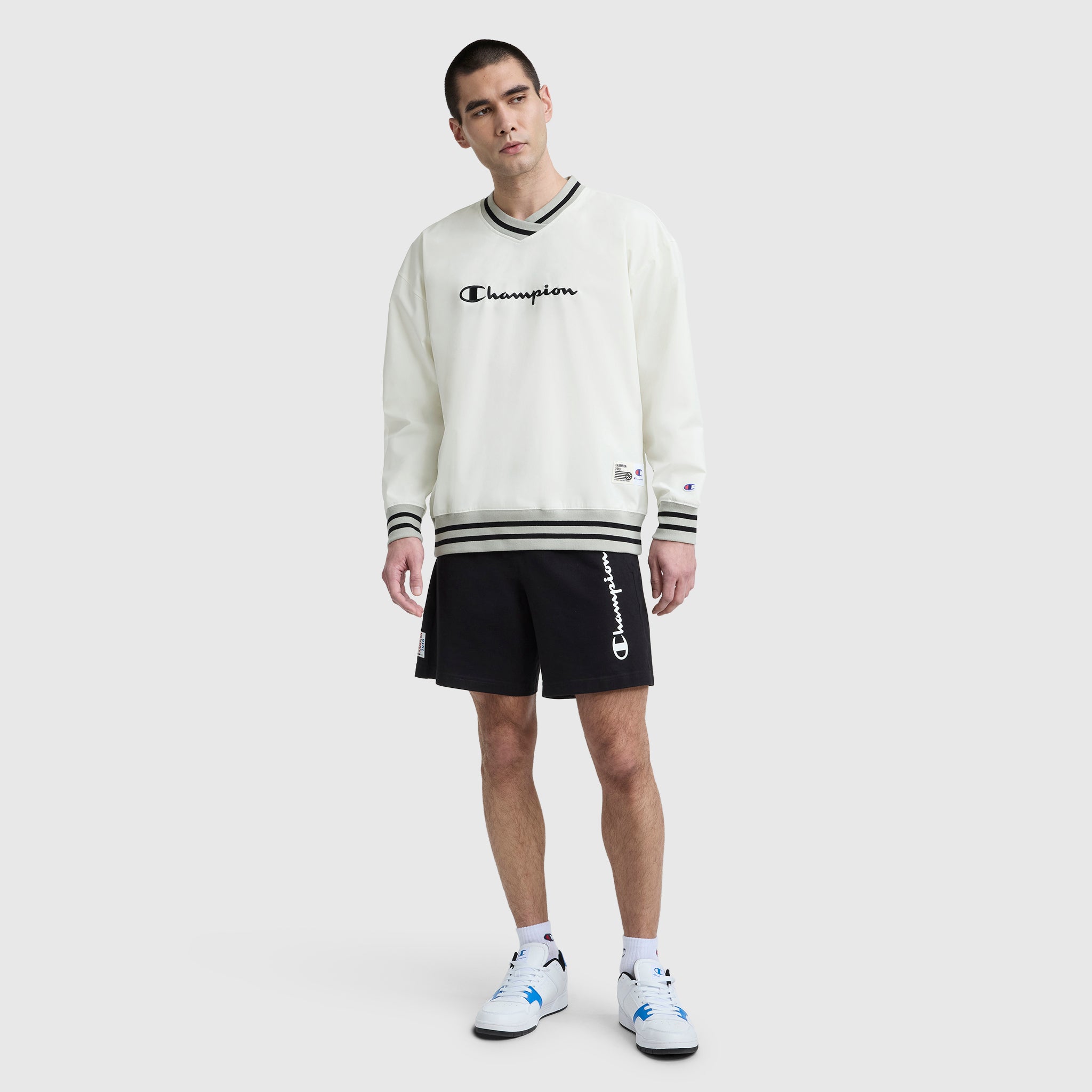 Gridiron V-Neck Pullover. C Logo - Image 6